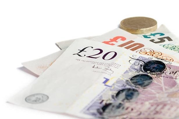 DWP Benefits Who Will Receive the £293 Free Summer Payment